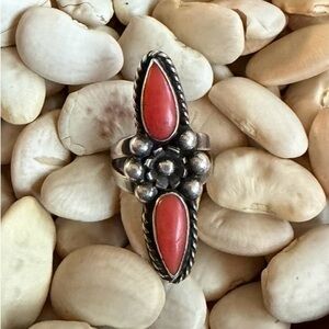 Classic Coral Ring Navajo 6 3/4